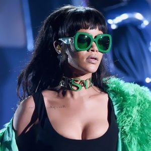 Rihanna - Bitch Better Have My Money